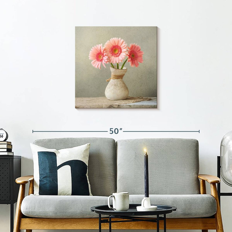 Harnek Gerbera Daisies, 24" H x 24" W