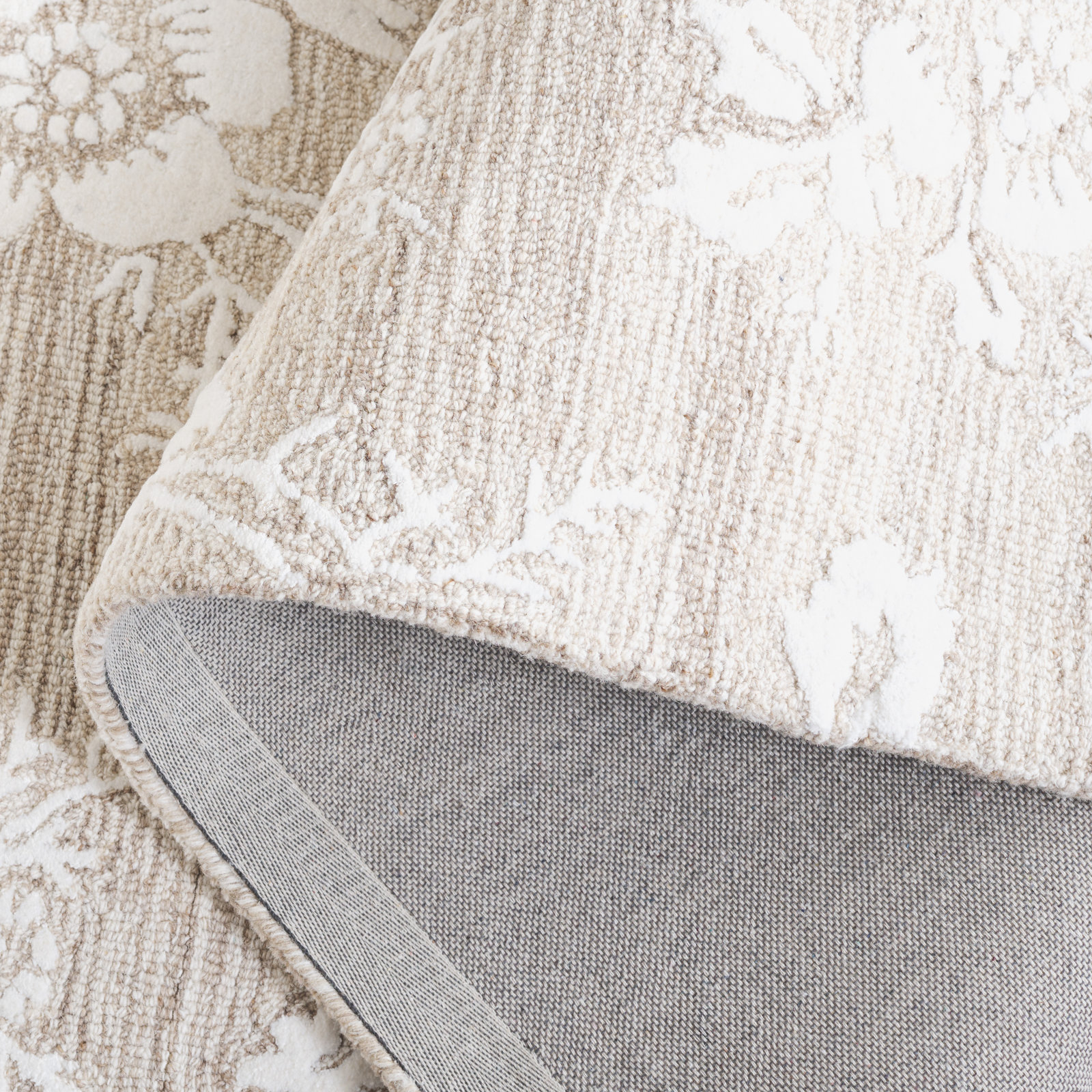 Hand-Tufted Wool Floral Rug, Rectangle 5' x 8'