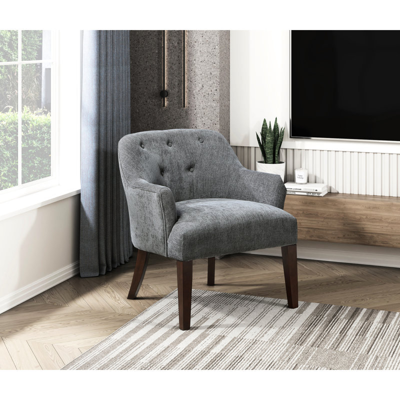 Fauteuil à dossier gris, siège en mousse et pieds en bois massif