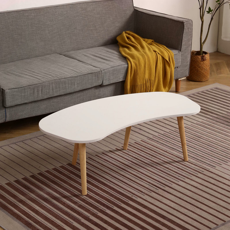 Table basse en forme de noix