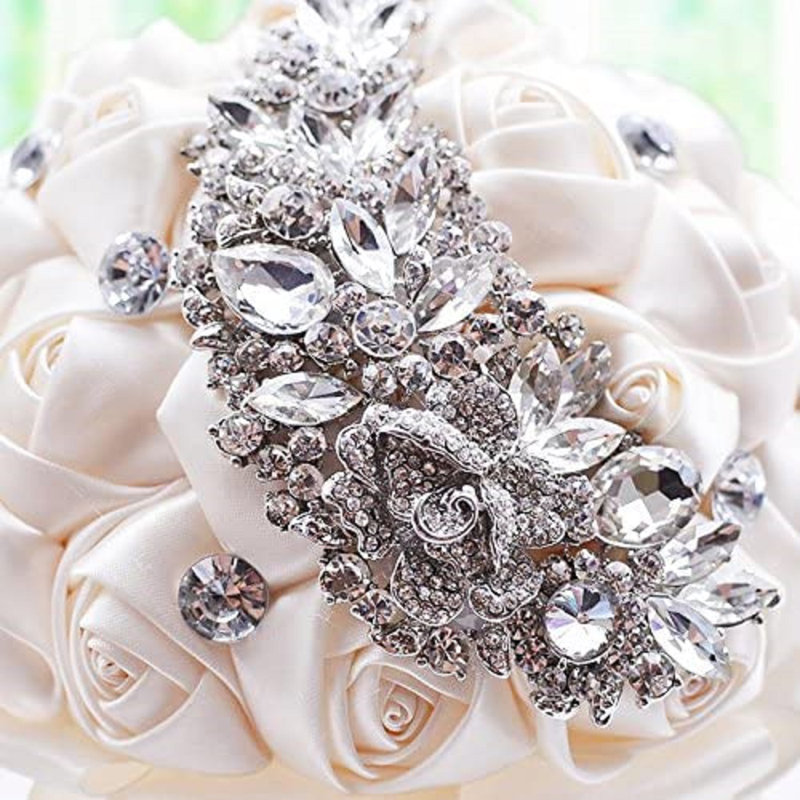 Mariage et bouquet de quinceanera fleur de satin rose avec cristal strass scintillant , Ivoire