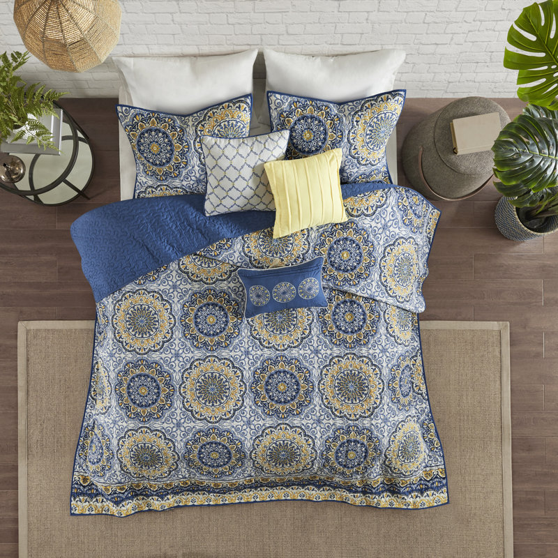 6 Piece Reversible Quilt Set with Throw Pillows, Blue, King/Cal.King Coverlet+2 King Shams+3 Throw Pillow