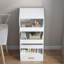 Armoire de rangement moderne blanche avec 3 tablettes ouvertes et 1 tiroir