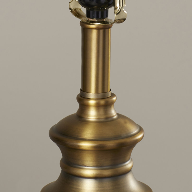 Costigan 30,5" lampe de Table, En laiton