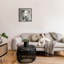 Chien discret avec une expression silencieuse-1465442927-1465442916