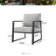 Chaise de patio en métal avec coussins