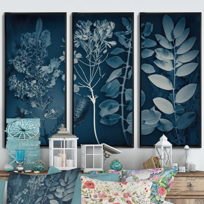 «Retro Wildflowers in Shades of Blue I», reproduction sur toile 3 pièces