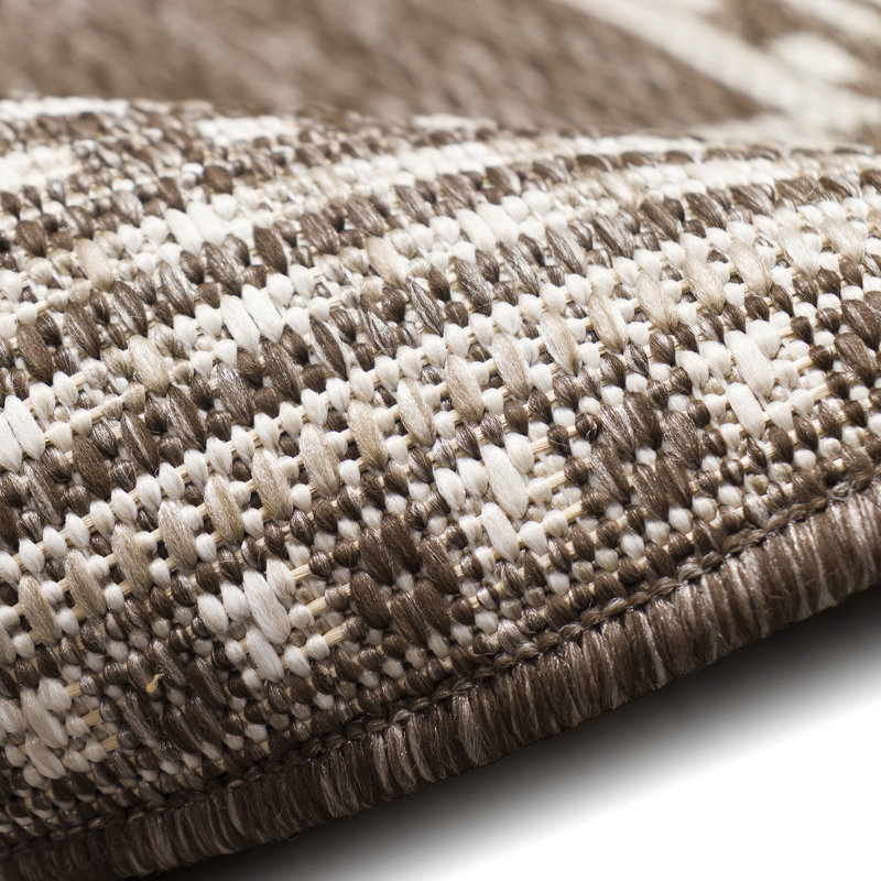 Wingil Striped Indoor / Outdoor Rug, Rectangle 6'6" x 9'3"