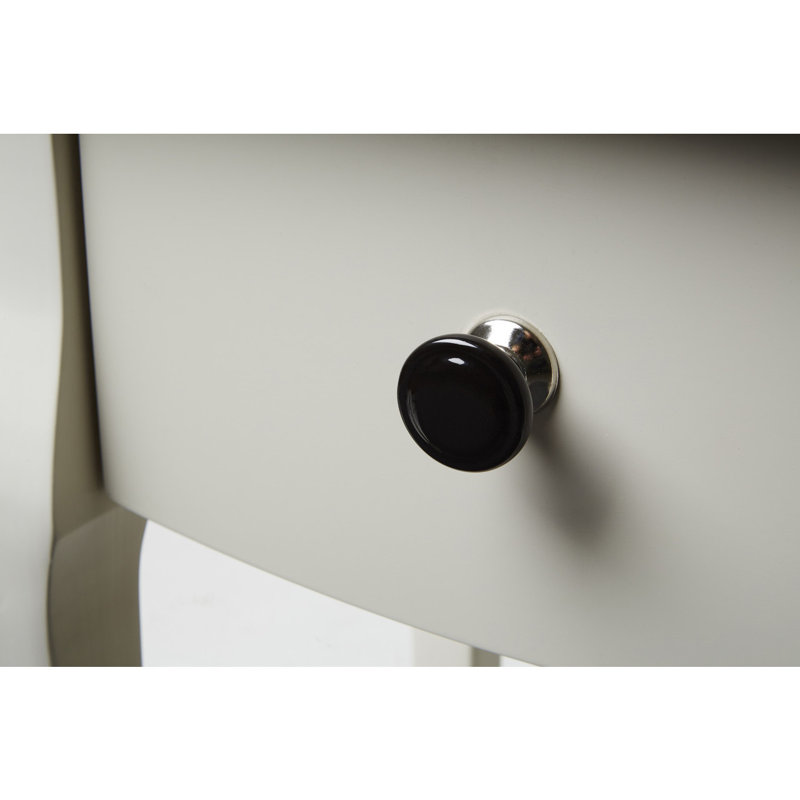 Aighleigh 4mm Diameter Round Knob