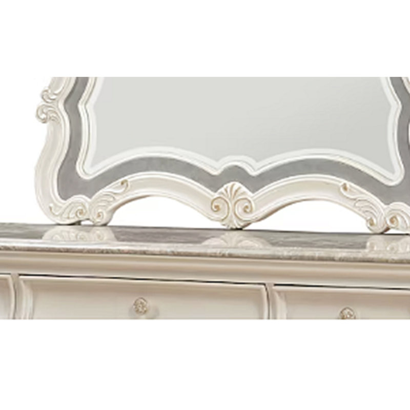 Chantelle Mirror