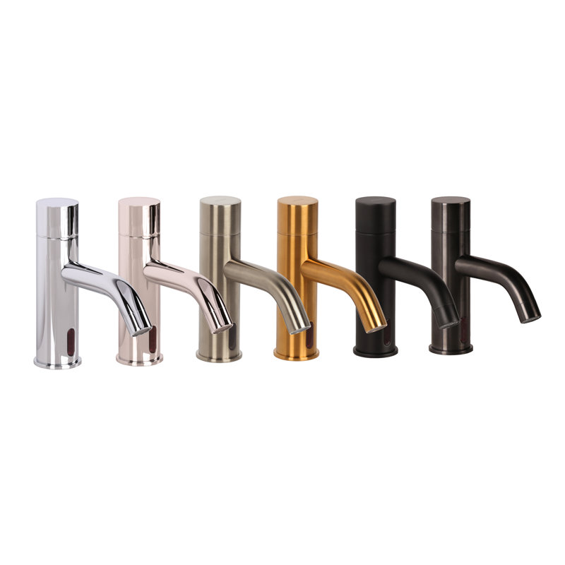 Zoom Single Hole Bathroom Faucet, Brushed Gold