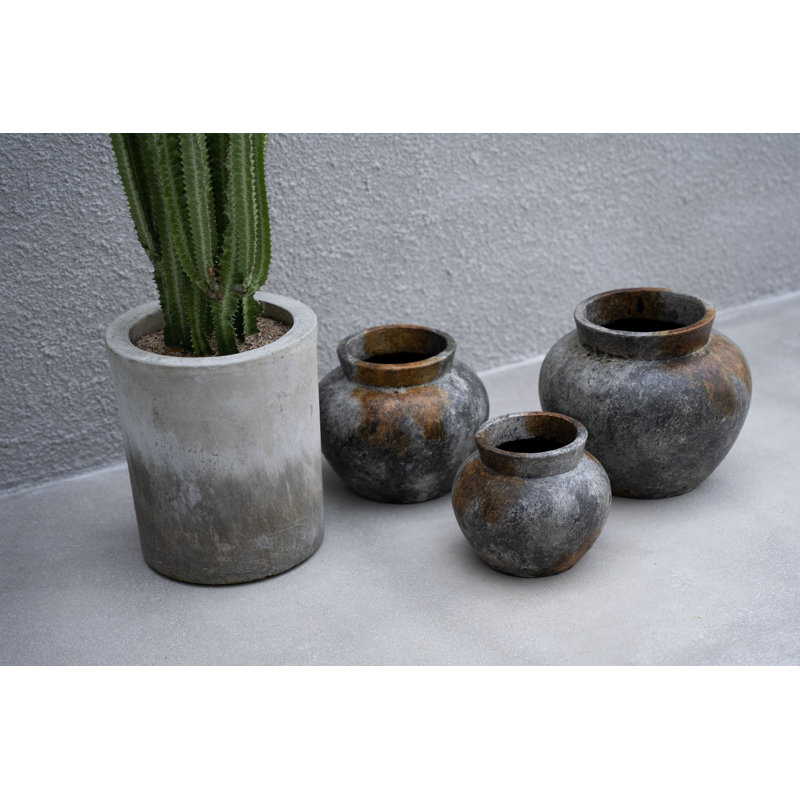 Cocar Terracotta Table Vase, 23cm H x 29cm W x 29cm D