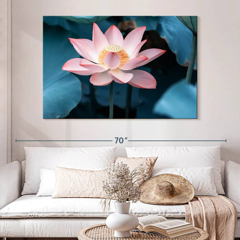 Harnek Lotus envoûtant, H 34 po x l 51 po