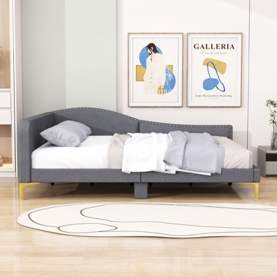 Pilning Upholstered Daybed