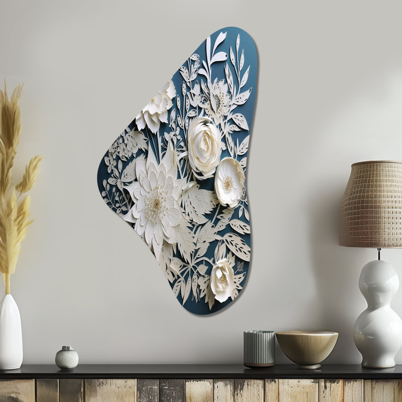 Whitehaven - Bouquet Boomerang en forme d'art mural métallique asymétrique, H 39 po x l 21 po