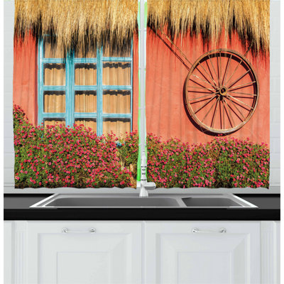 Pointed Kitchen Curtain