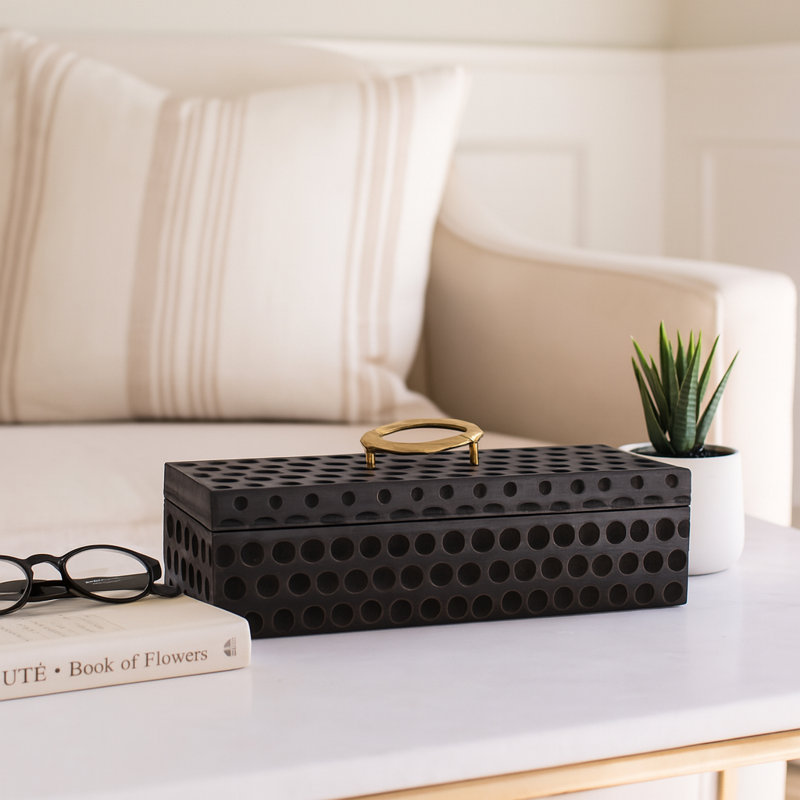 18" Griffon White Wood Box, Black