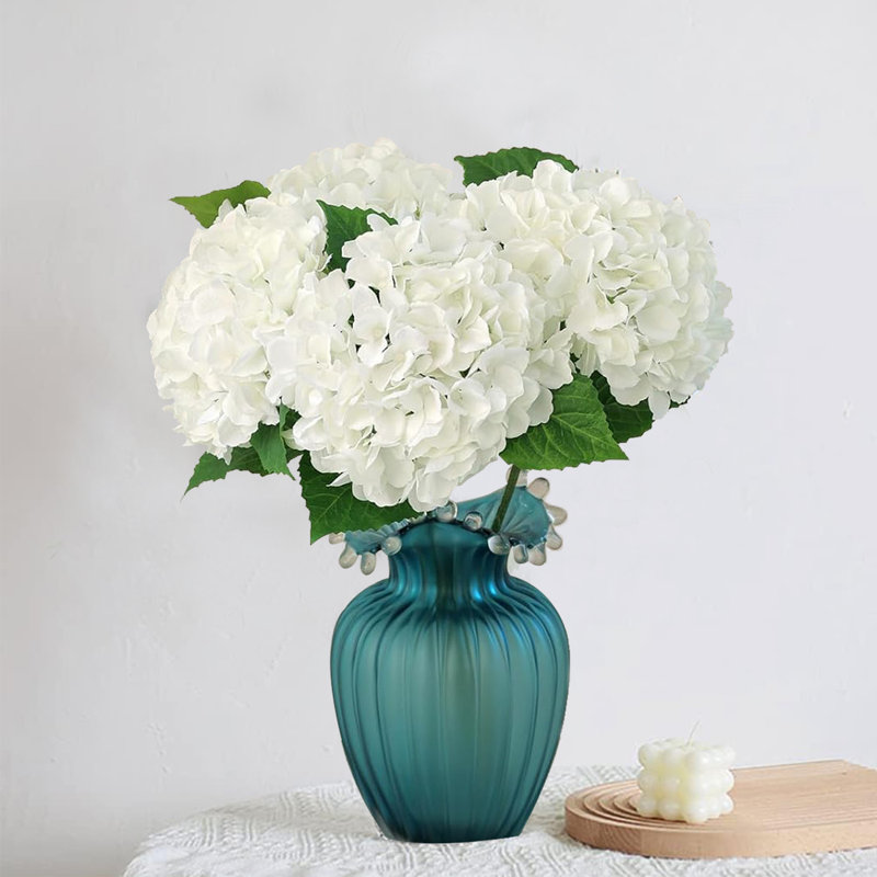 Arrangement d'hortensias en soie, Blanc