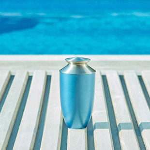 Monterey Adult Urn