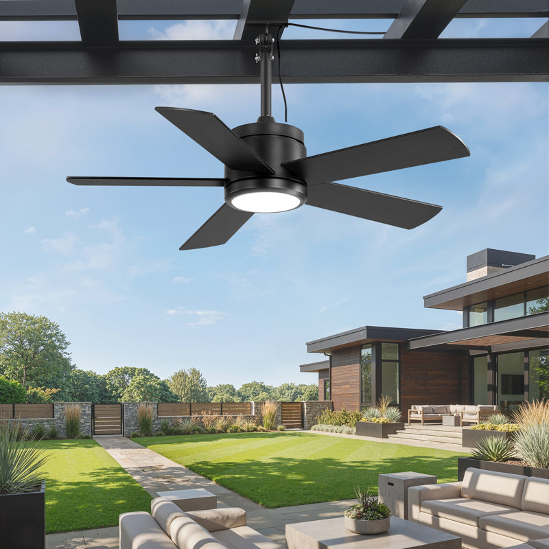 Ventilateur de plafond imperméable moderne avec lumière à DEL de 42 po Aaron pour espaces intérieurs et extérieurs