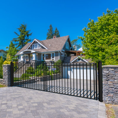 Steel Dual Swing Driveway Gate - MADRID Style