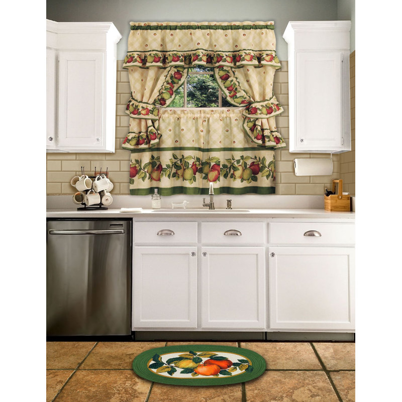 Tejeda Ruffled, 57" W x 24" L