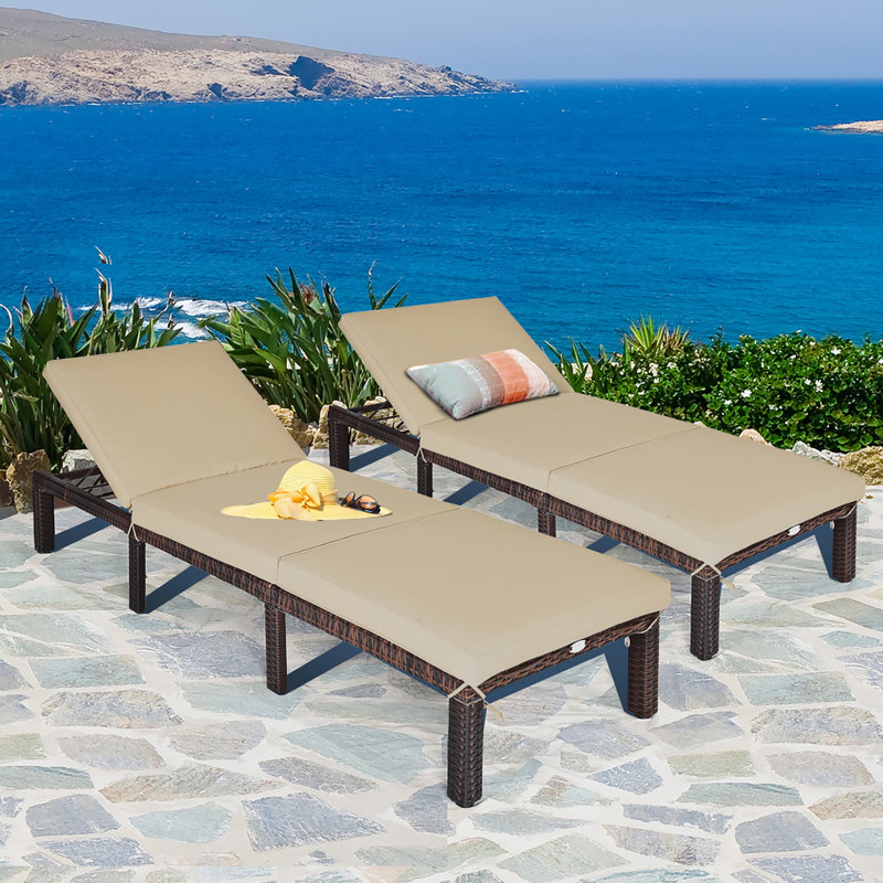 Chaise longue inclinable avec coussin en rotin, Beige