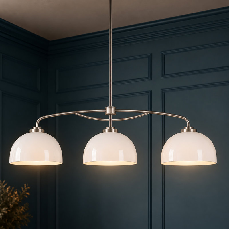Suspension linéaire moderne à 3 lumières de 42,5 pouces (108 cm) avec abat-jour en verre blanc laiteux, à intensité variable, pour îlot de cuisine.
