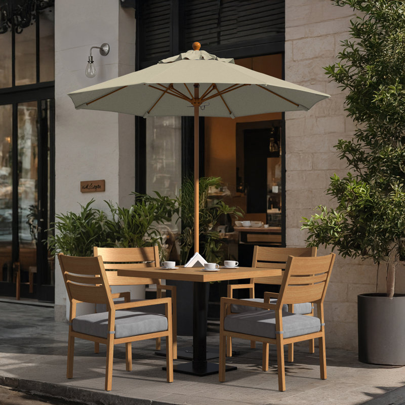 Parasol de patio en bois de teck 7,5 pi avec nervures en fibre de verre et système de levage beige Sunbrella, Beige