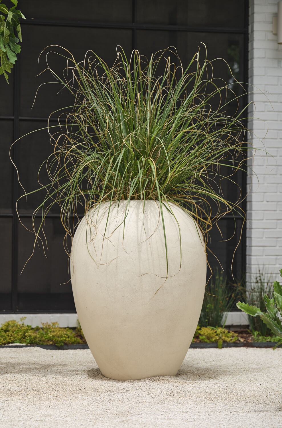 31" Pot Planter