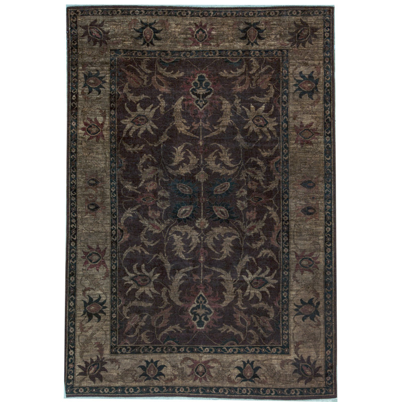 Wool Oriental Area Rug in Dark Brown/Wheat