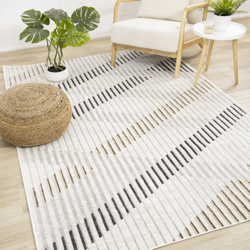 Tapis crème Bobra, Rectangle 7 pi 10 po x 10 pi 6 po