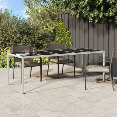 Heini Rattan Dining Table