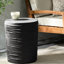 Table d'appoint en béton léger 16 boulons, noir, 15,46 po P x P 15,42 po, bouleau noir pour table