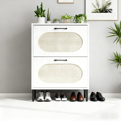 Armoire à chaussures en rotin avec tiroirs rabattables, organisateur de rangement étroit pour chaussures, conception BOHO moderne avec portes en rotin