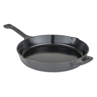 Staub 11-Inch Hexagon Frying Pan with Two Handles and Removable Silicone  Handle Holders, Black Matte