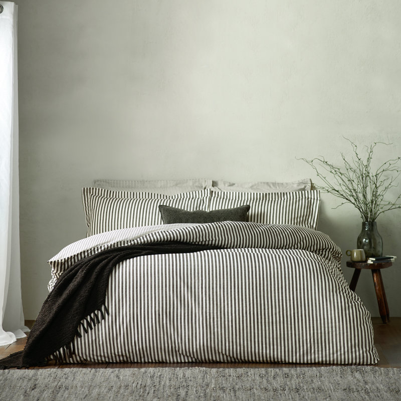 Hebden Mélange Stripe 100% Cotton Duvet Cover Set, Kingsize Duvet Cover + 2 Standard Pillowcases, Black