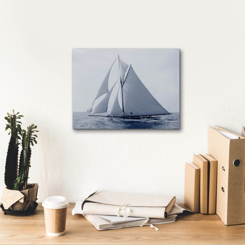 «Indigo Yacht 2» par Stellar Design Studio, H 12 po x l 16 po x P 0,75 po