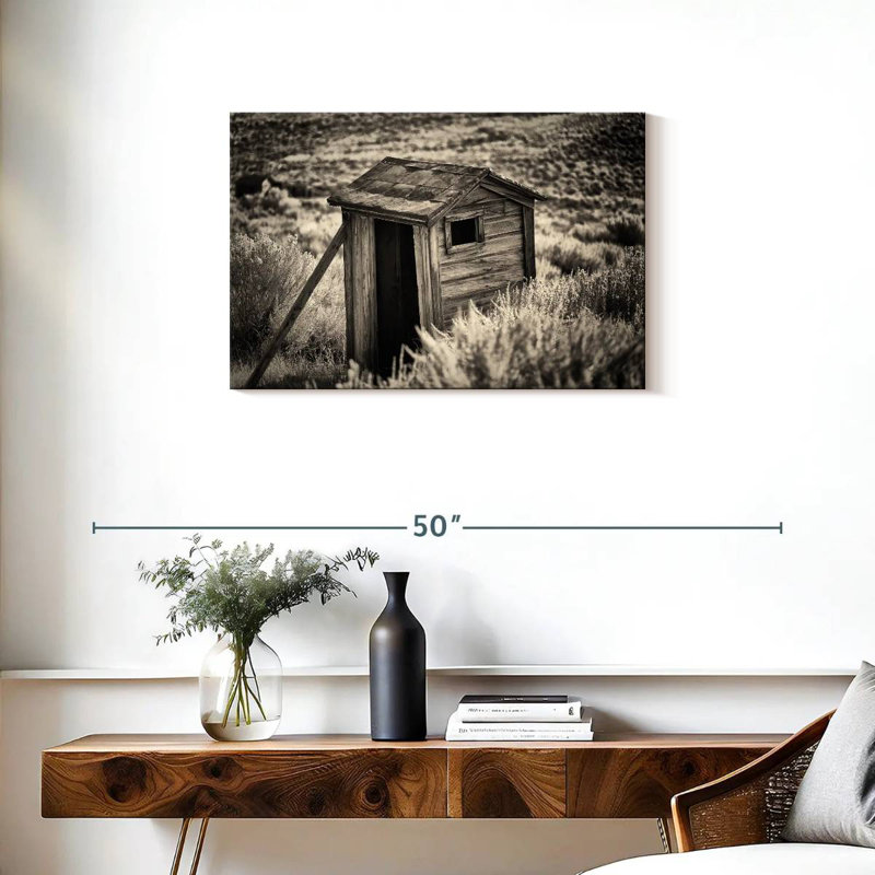 Lilie Ghost Town Outhouse I, H 20 po x l 30 po