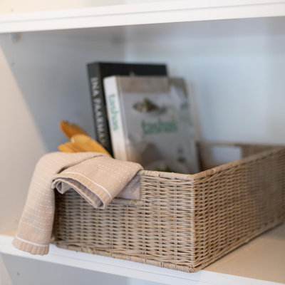 Wicker Shallow Storage Basket - Medium