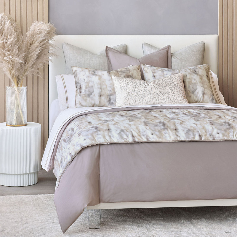 Inez Bedding, Super Queen Duvet Cover + 5 Additional Pieces, Standard