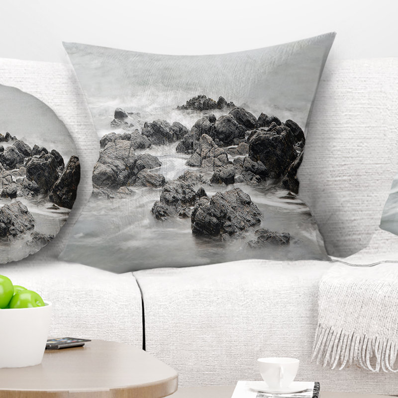 Coussin Seashore and Rocky Coastline, Rectangle, 12 po x 20 po