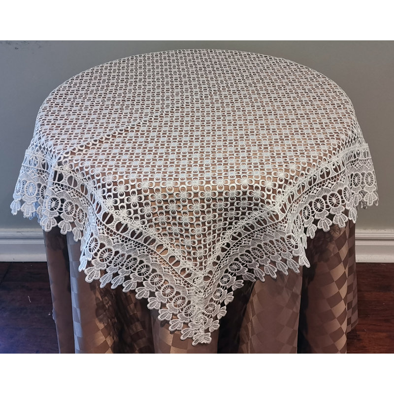 Nappe en dentelle Cassel