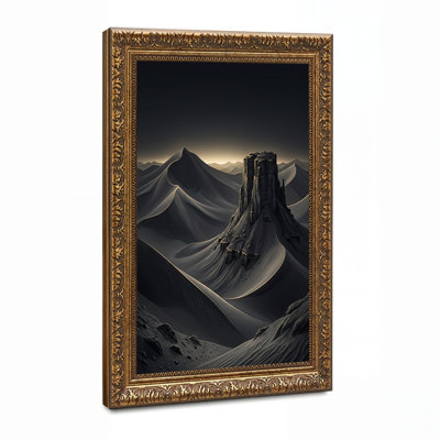 «Dark Desert Mesa» entouré de dunes de sable et d'un horizon lumineux