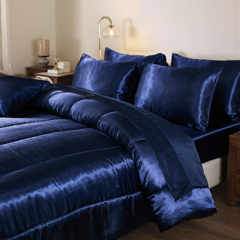 Ensemble d'édredon satiné avec draps pour grand lit 8 pièces Ensemble de literie soyeux et bleu marine, Marine