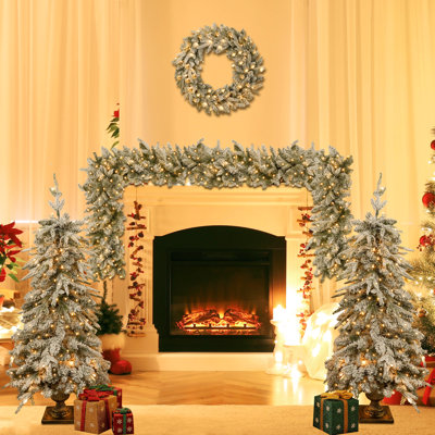 Ensemble de 4 arbres de Noël artificiels avec arbres d'entrée et lumières à DEL pour les maisons festives Cotangent 840 embouts de branches, décoration intérieure idéale