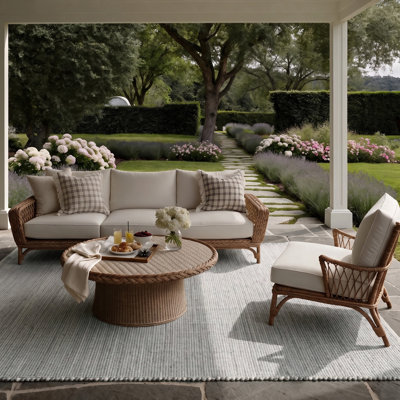  Contemporary Solid Hand-Woven Polyester Indoor/Outdoor Area Rug