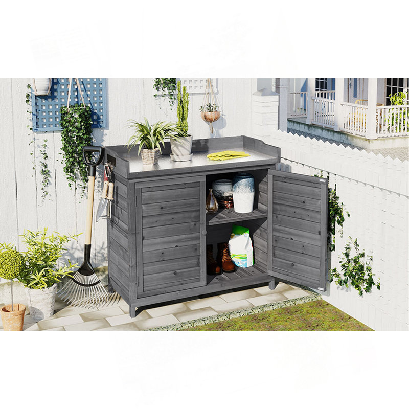 Table de rempotage d'extérieur 39 po, abri de jardin avec station de travail en bois rustique avec tablettes à 2 niveaux et crochet latéral, gris