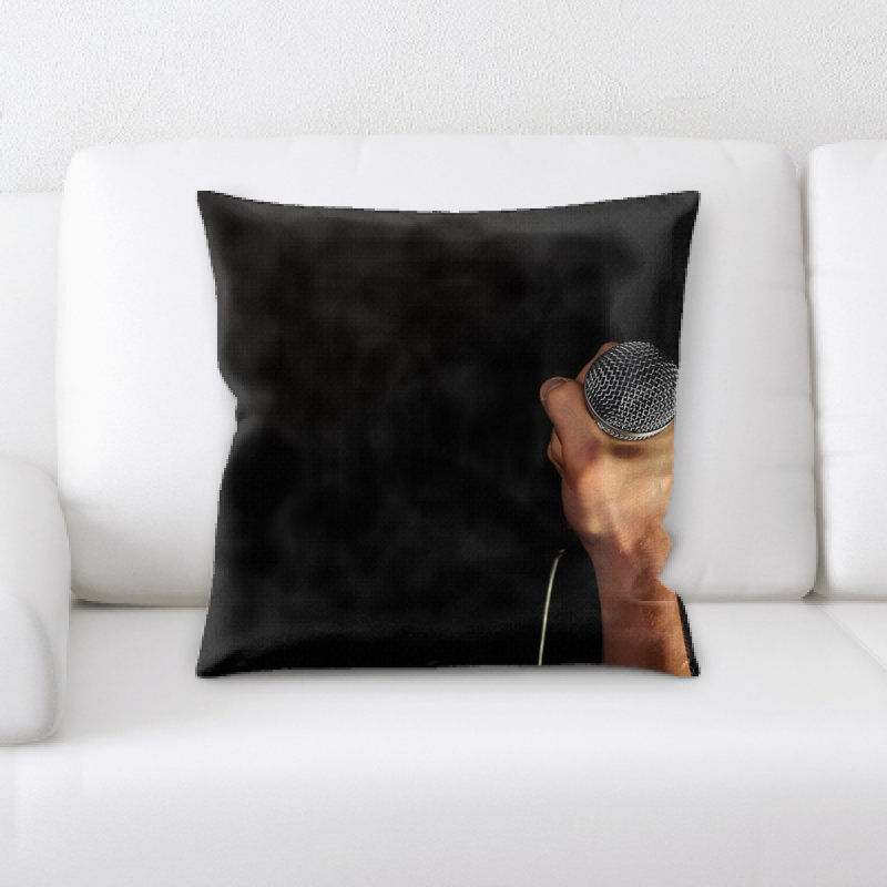 Coussin décoratif à la main