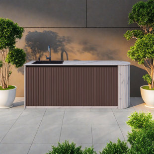 Rangement à l'épreuve du soleil pour les jardins de la Villa